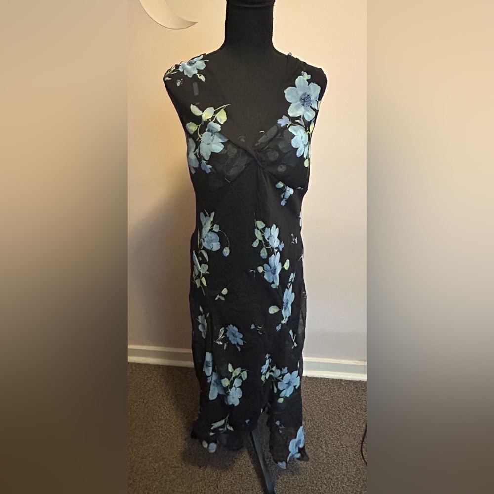 Sleeveless Black Dress Blue Flowers Size 10